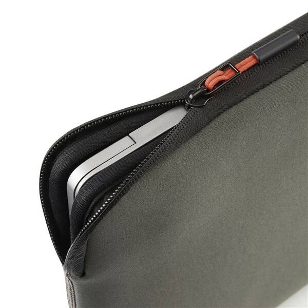 ETUI DO MACBOOK 13" / 14" PIPETTO CLASSIC FIT SLEEVE