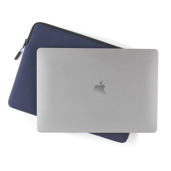 ETUI DO MACBOOK 13" / 14" PIPETTO CLASSIC FIT SLEEVE