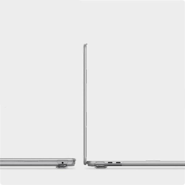 ETUI do MACBOOK AIR 15' M3 M2 SPIGEN THIN FIT